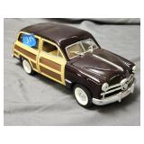 SunnySide 1.24 Ford Woody Wagon