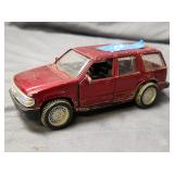 New Ray Ford Explore Metal/Plastic Car 5.5'L