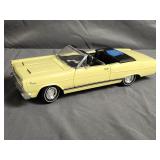 Road Signature 1966 Mercury Cyclone 1/18 Diecast