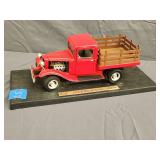 Road Legends Die Cast 1934 Ford 1/18 Replica