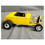 Ertl 1.18 Die Cast American Muscle 1932 Ford Deuce