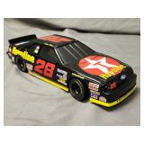 RacingChampions 1.24 Diecast Ford Thunderbird Bank