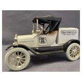 1918 Ford Model T Runabout Replica 1:25 Scale