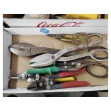 Tin snips and hand shears