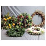 (5) Holiday Wreaths 14'
