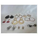(9) Pairs Earring Assortment