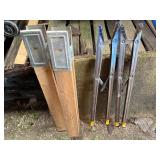 (2) Wood & (2) Metal Saw Horses 30'
