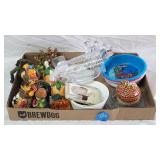 Vintage Home Decor and Kitchenware Lot