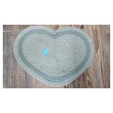 Heart Shape Braided Rug 29'×23.5'