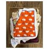 Assorted Towels in 14x17x13' Box