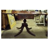 Antique-Style Duncan Phyfe Drop-Leaf Table