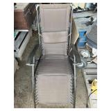 Zero Gravity Lounge Chair 25.5' Wide