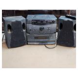 Working Emerson Radio/Cassette/CD Player w/Remote