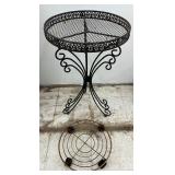 Metal Garden Side Table & Plant Stand on Wheels