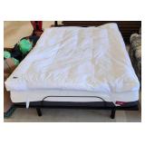 Power Adjustable Queen Size Bed w/Pillow Topper