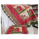 Christmas Themed Comforter & 2 Pillowcases