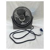 Air King 9525 9' 2-Speed Commercial Pivot Fan