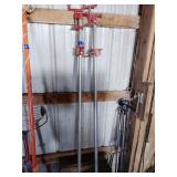 Pair of 4' pipe clamps
