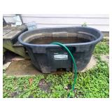 Rubbermaid 100 Gal Stock Tank