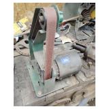 Central machinery 1' x 30' belt sander, works