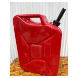 Midwest Can Company 5810 5 Gallon Gas Can
