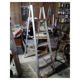 Keller model 926 6' aluminum step ladder