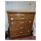 4 Drawer Dresser 37'Hx29.5'ï¿½17'