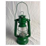 Vintage-Style Northpoint 12-LED Lantern