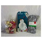 Holiday Decor & Craft Supplies