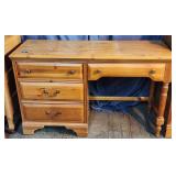 Vintage Desk 48'×18'×30'H