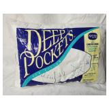 NIP Spring Homes 'Deep Pockets' Pillow
