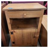 Small Cabinet 33'H×22'×15.5'