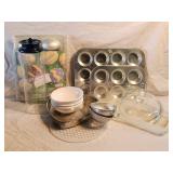 Baking Pans, Lids, Westing Bowls