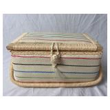 Sewing Basket- 11x7x7'