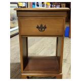 Vintage Wood 1 Drawer Side Table 25'H×16'x14.5'