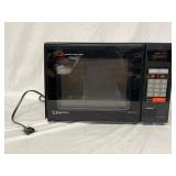 Emerson Countertop Microwave (Model AT-736A)