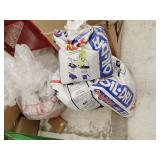 4 Partial bags of quick-sorb oil dry
