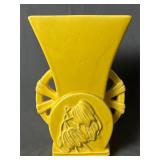 McCoy 'Wagon Wheel' Tulip Fan Vase