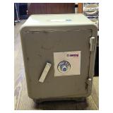 Vintage Sentry Safe on Wheels 22'H×16'×14'