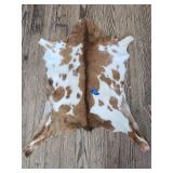 Goat Hide/Wall Hanger 25'×32'