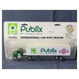 Publix International Cab with Trailer- 1:64 Scale