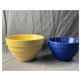 Boston Warehouse Stoneware Nesting Bowls- Set of 2