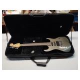Washburn x series electric guitar needs restringed