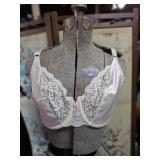Vintage Bali Bra Satin & Lace 34D