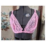 Chantilly Stretch Vintage Maidenform Bra
