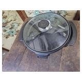Electric Pizza Cooker with Plug