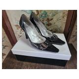 BCBG Girls Stiletto Pumps 6.5B
