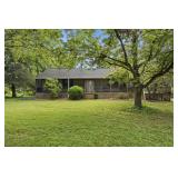 145 Crenshaw Road Bethpage, TN 37022