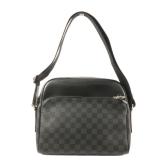 Louis Vuitton Dayton Reporter