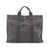 Gucci G Logo Shoulder Tote Black
